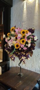سفارش آنلاین محصولات مناسبتی و جذاب از اطلس گل، جام گل طرح بهداد اطلس گل را از دست ندید!